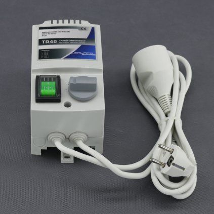 tr40 regulator napeti transformatorovy 200w na plochu (1)