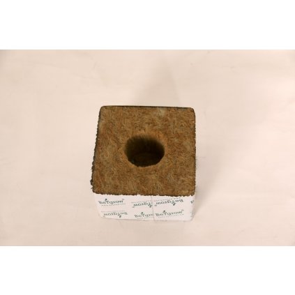 37145 37145 begrow pestebni kostka 75 x 75 x 65 mm s velkou dirou 1 ks